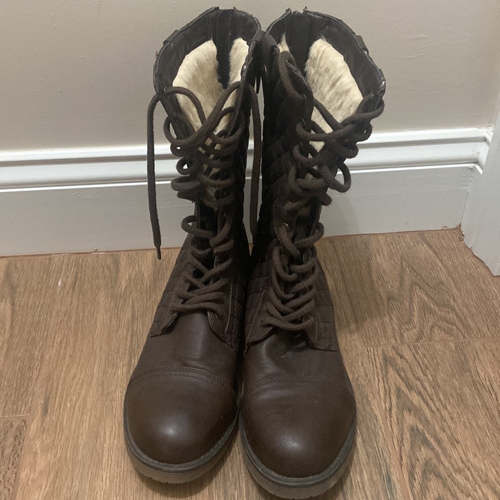 Women’s boots - Picture 3 of 8